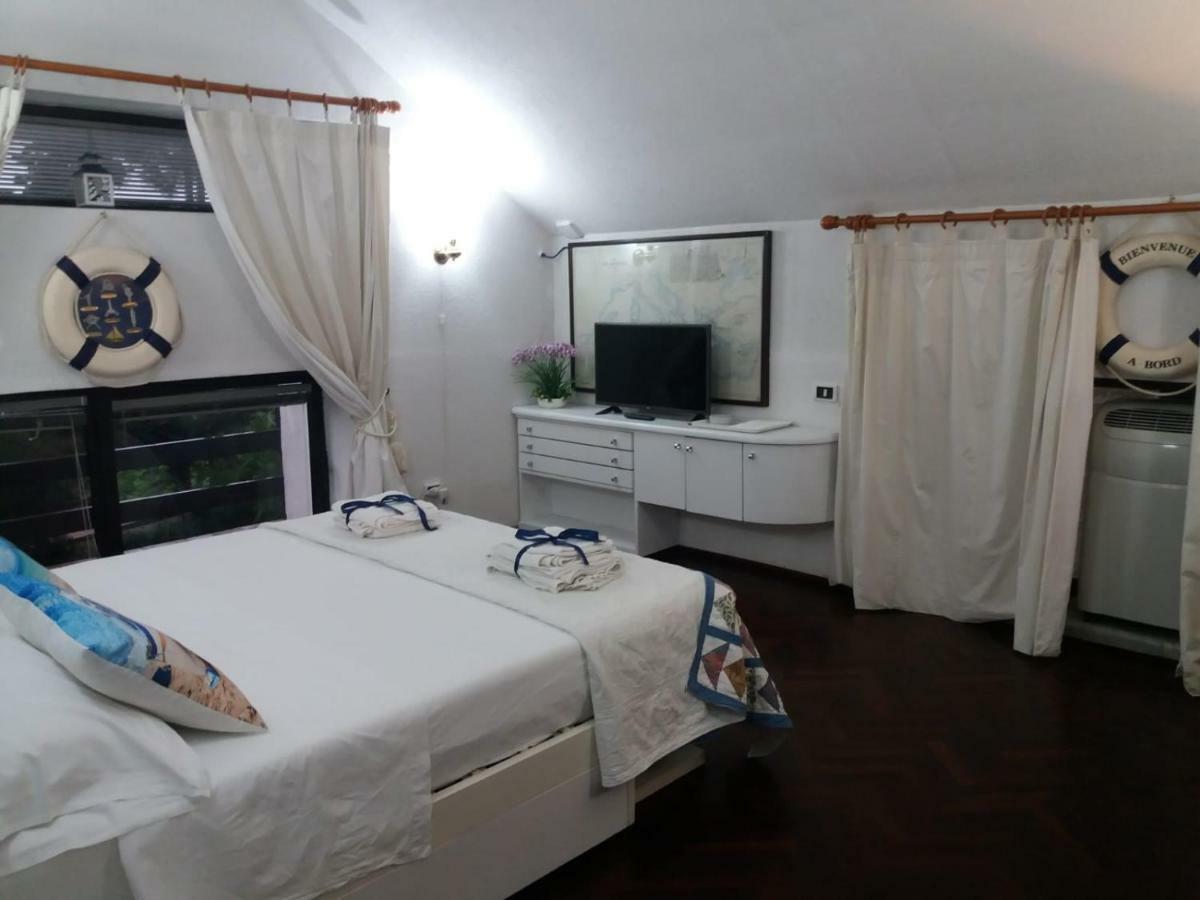 B&B Arechi 萨莱诺 外观 照片