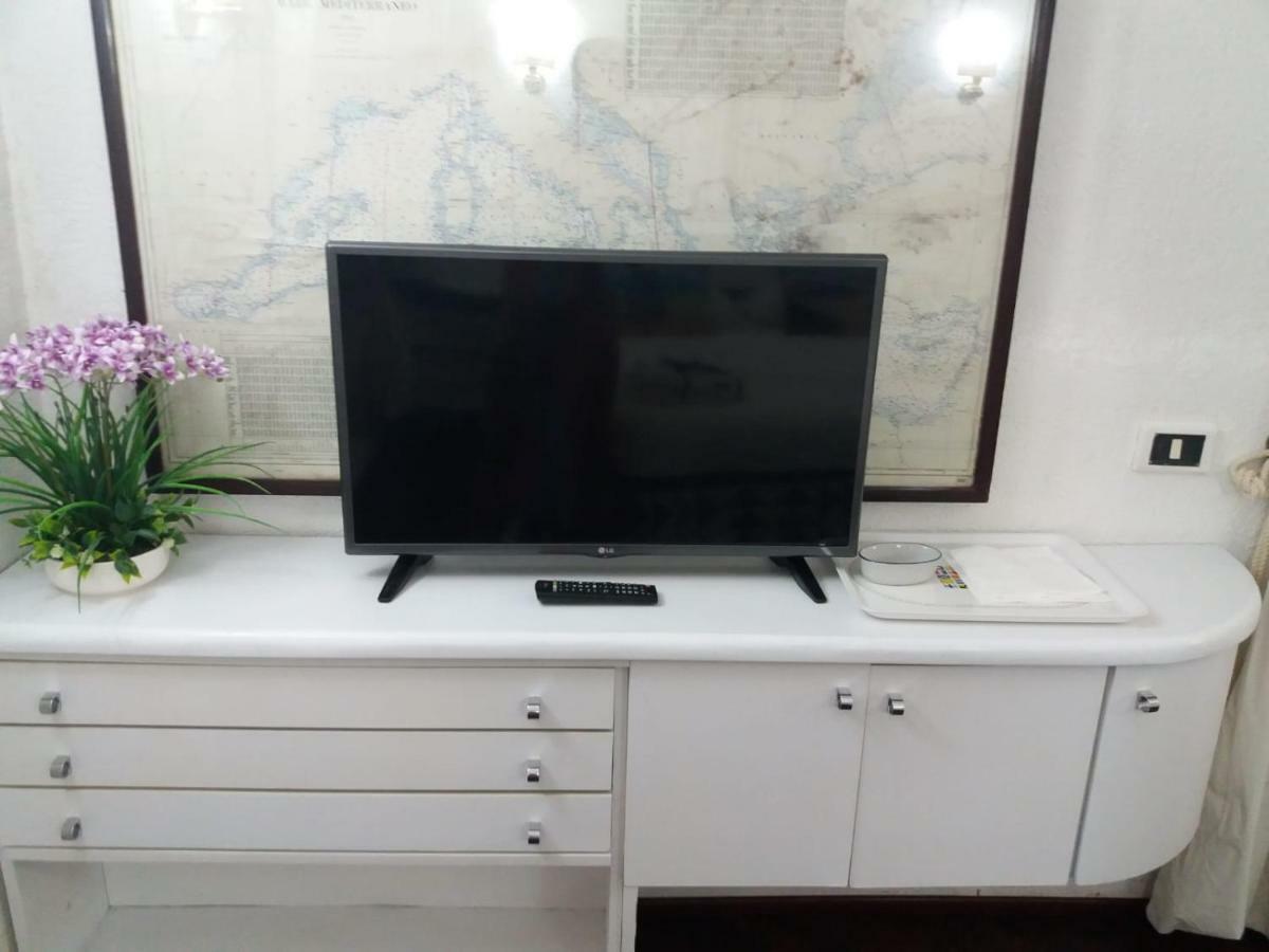 B&B Arechi 萨莱诺 外观 照片